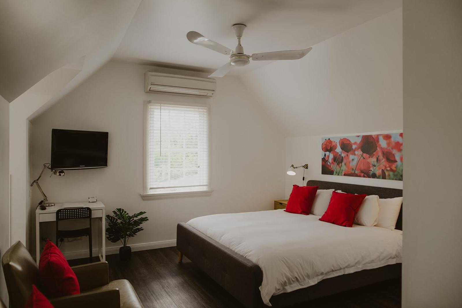 The Loft @ Denver East Maitland Bagian luar foto